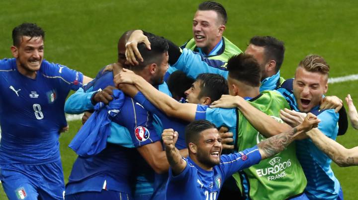 1x1 de Italia: de diez en ataque; de diez en defensa. Fue mejor