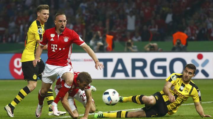 Ancelotti's Bayern begin German title defence against Bremen
