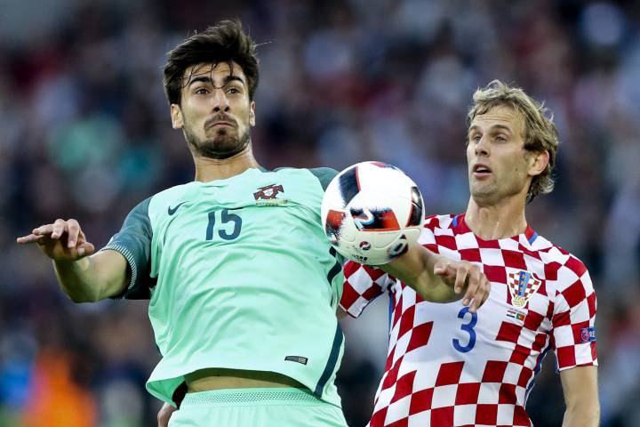 Barcelona target André Gomes valued at €65 million by Valencia