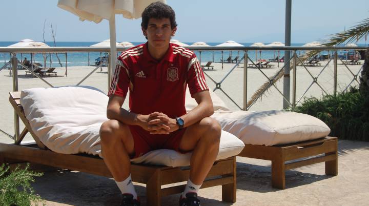 El Madrid quiere que Vallejo juegue en un club de Primera