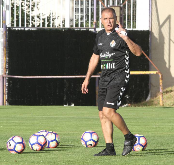 Herrera confirma el interés por Balbi y apuesta por Jose