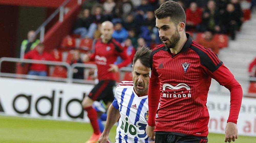Alain Oyarzun, una temporada más cedido en el Mirandés