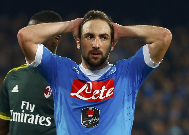 Presidente del Napoli: “El Atlético me ofreció 60M€ por Higuaín"