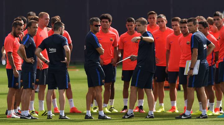 Lío en el Barcelona: Tello y Montoya fueron a entrenarse