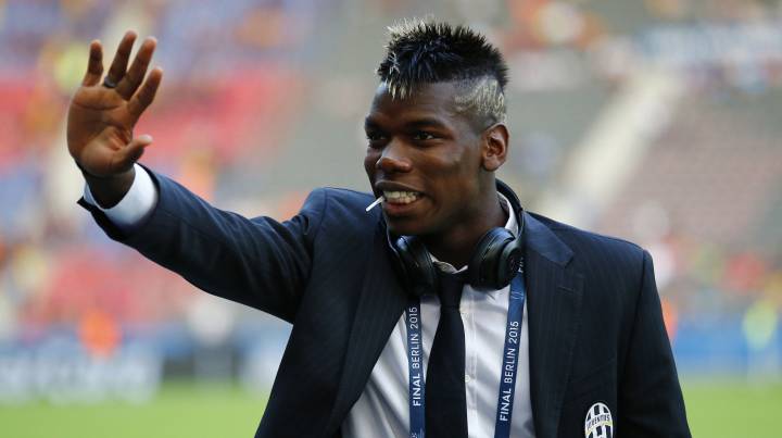 La opción de fichar a Pogba todavía se mantiene en pie