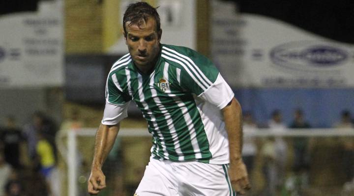El Reading de Stam, enésima vía para Van der Vaart