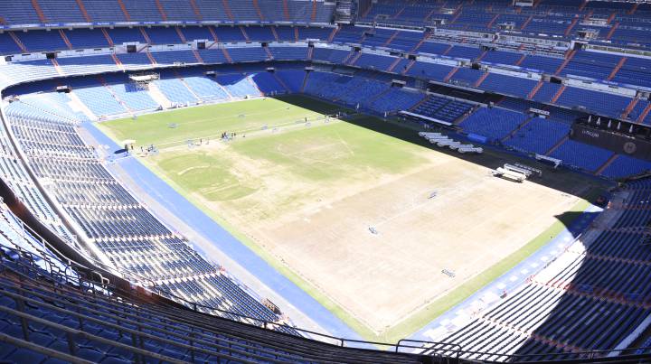 El Santiago Bernabéu tiene nuevo césped