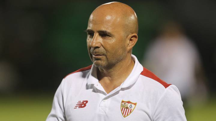 AFA to pressure Sampaoli to take on the Argentina post