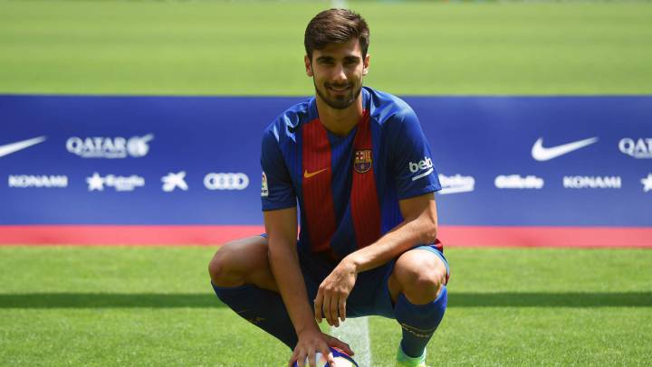 André Gomes, presentado: “Quiero ganar muchos títulos”