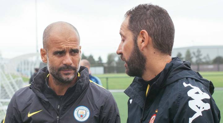 Guardiola visitó a la plantilla del Girona y estrecharon lazos
