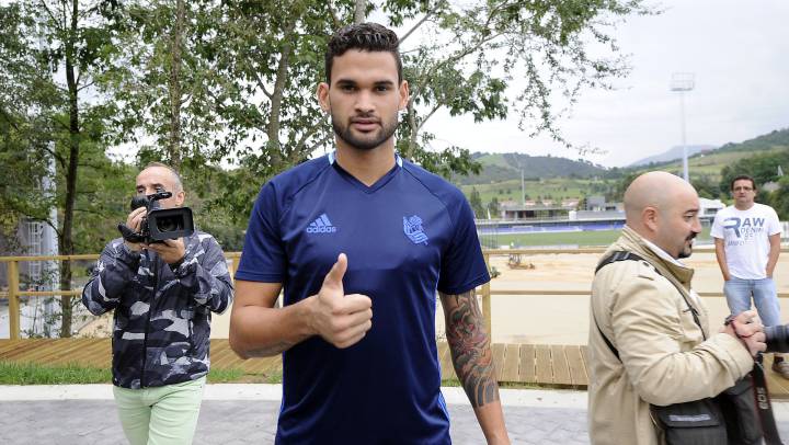 "Ojalá pueda dar muchas alegrías a la afición de la Real"
