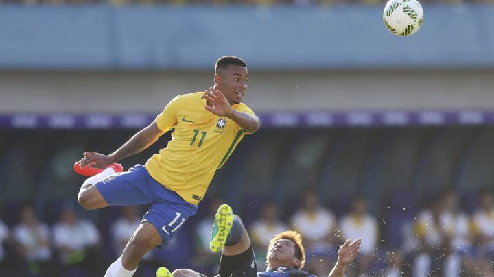 Gabriel Jesus: Man City confirm signing of Brazilian teenager