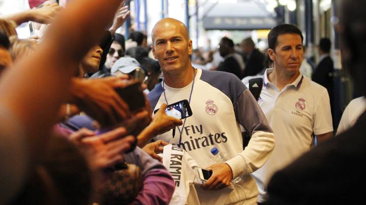Real Madrid double Zidane's salary to €5.5 million