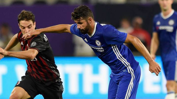 Jorge Mendes empuja a Diego Costa hacia el Nápoles