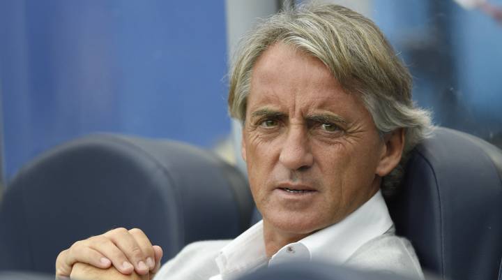 El Inter dice 'arrivederci' a Mancini; suena de Boer