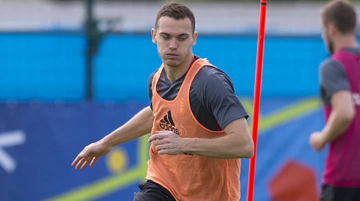 Thomas Vermaelen, cedido al Roma, que asume la ficha