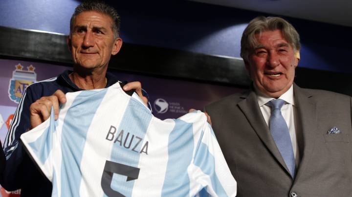 Bauza viaja a Barcelona con la misión de convencer a Messi