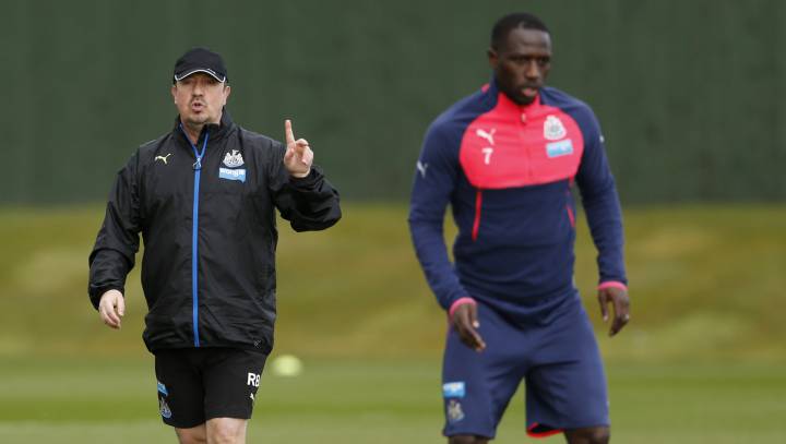 Benítez issues Sissoko warning: "Sign him now, or not at all"