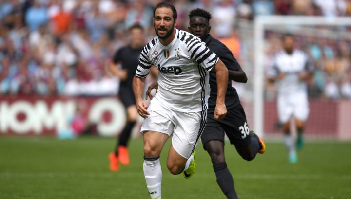 Juventus put heavy Higuaín on weight-loss diet