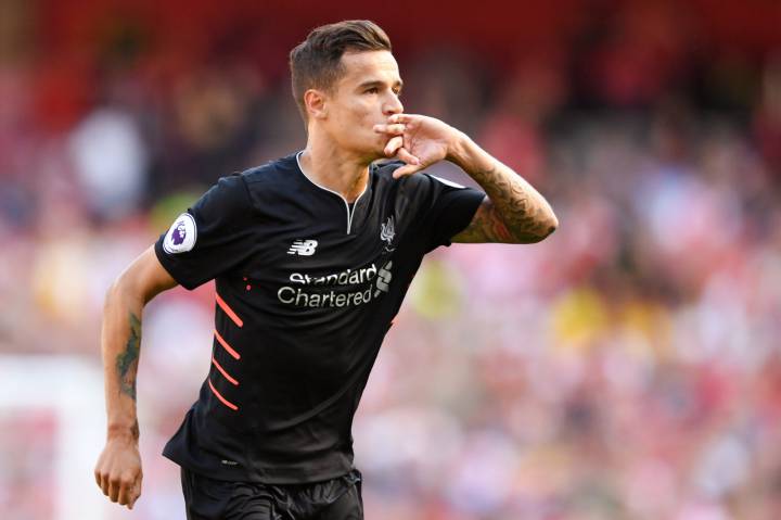 Coutinho brilla en el festival del Liverpool en el Emirates