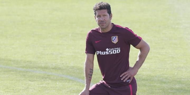 Simeone ya tiene 11 para el debut del Atlético 16-17 en LaLiga