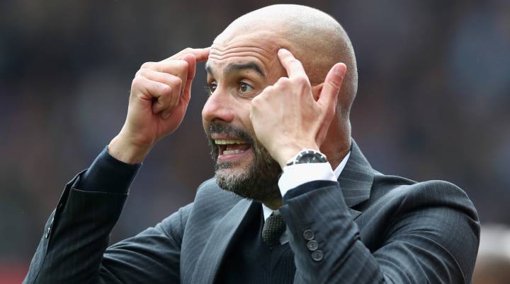 Guardiola: "Kun no será brillante si desaparece sin la pelota"
