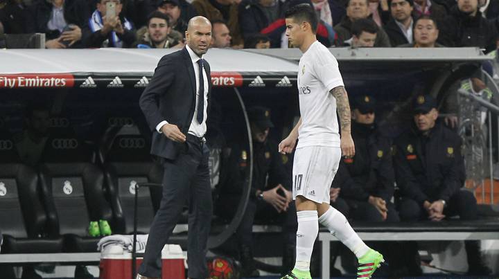 Asprilla: Zidane "lacks respect" for James Rodríguez