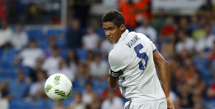 Sun: Varane desprecia la oferta de Mou, que doblaba su sueldo