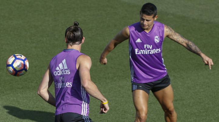 Los dos equipos ingleses pujarán por el colombiano hasta el 31-A, según The Sun. Están convencidos de que la Juve se retirará de la operación.