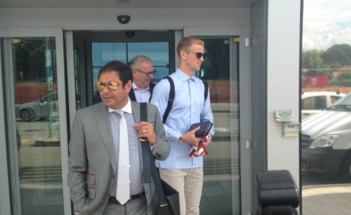 Hart ya está en Italia para firmar su contrato con el Torino