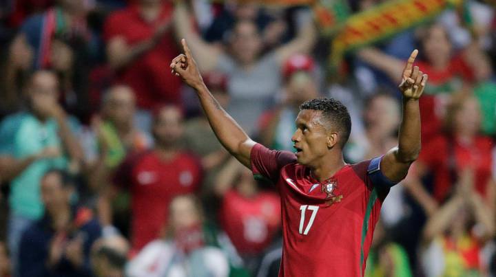 Portugal arrolla con gol de Pepe y André Gomes se lesiona