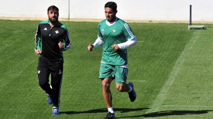Vargas, la enésima salida del Betis sin ingresos en las arcas