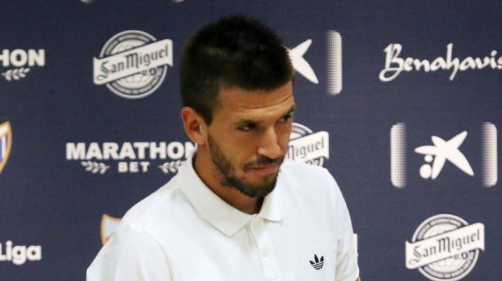Camacho opens up about aborted West Brom move "Al-Thani insisted that I stayed"
