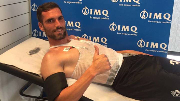 Susto para Arbilla: chocó con otro coche al salir del entrenamiento