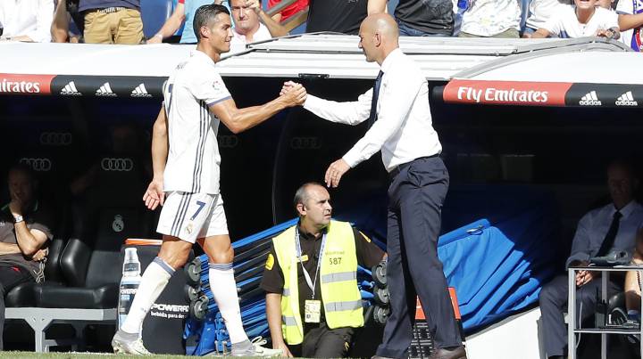 Zidane hails Ronaldo's return: "He's got that special touch"