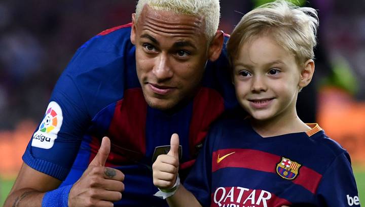 Neymar, tras la derrota: "Inicio mi carrera musical el miércoles"