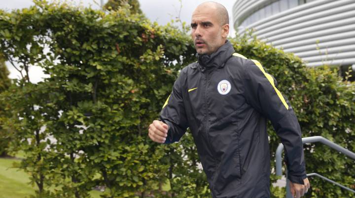 Pep Guardiola: "Creo que Agüero extenderá su contrato"