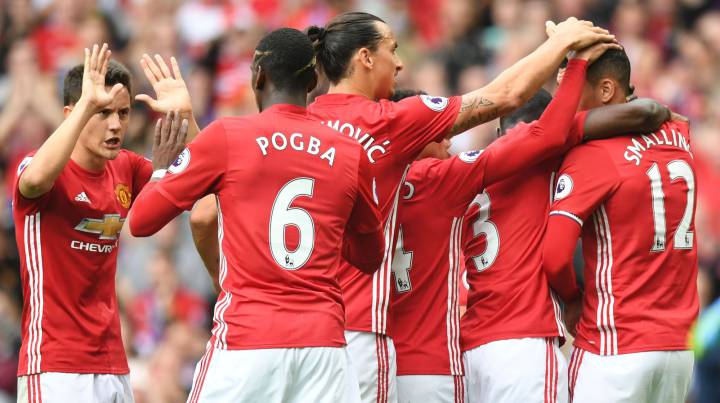 Mourinho entierra las críticas con una goleada al Leicester