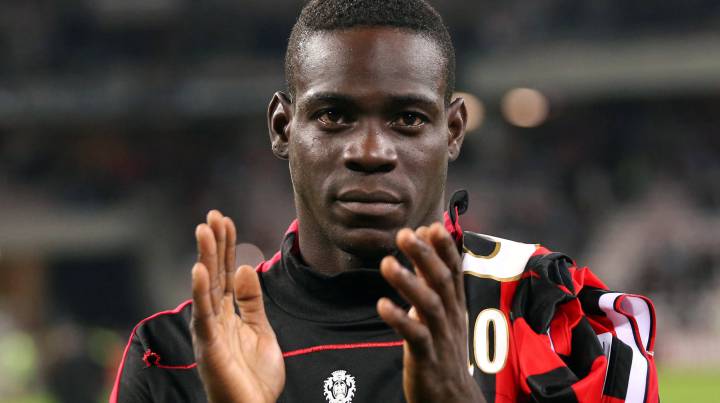Balotelli regresa como Super Mario e Italia le preconvoca