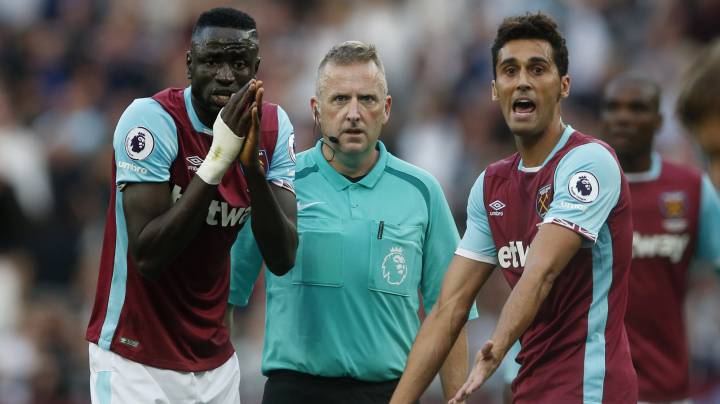 El West Ham cae en casa en el debut de Arbeloa en la Premier