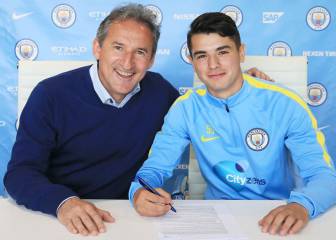 El español Brahim Díaz firma su primer contrato con el City