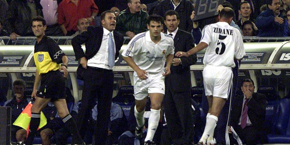 Zidane sí entendía sus cambios en 2001: "El técnico lo decide"