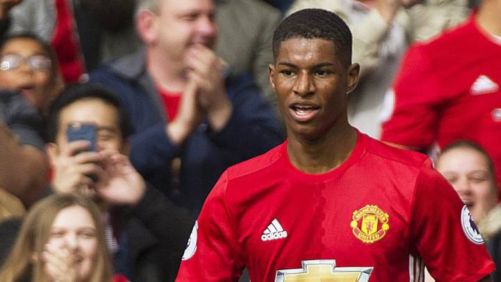 Ferdinand pide a Rashford en la selección y da un toque a Rooney