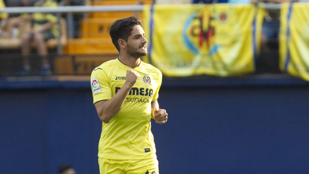 Escribá rota para jugar ante el Steaua: 9 cambios en el once