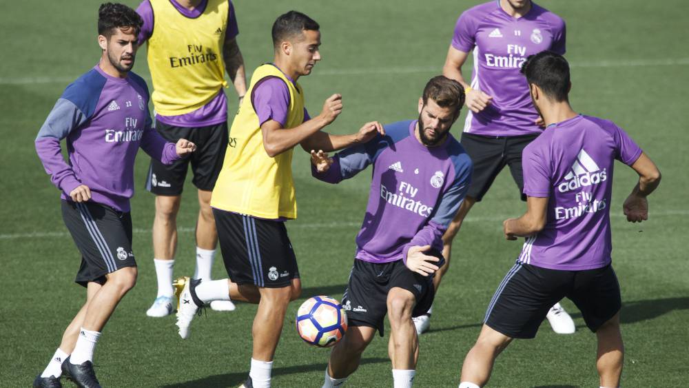 Cuatro madridistas de la Roja son suplentes de Zidane