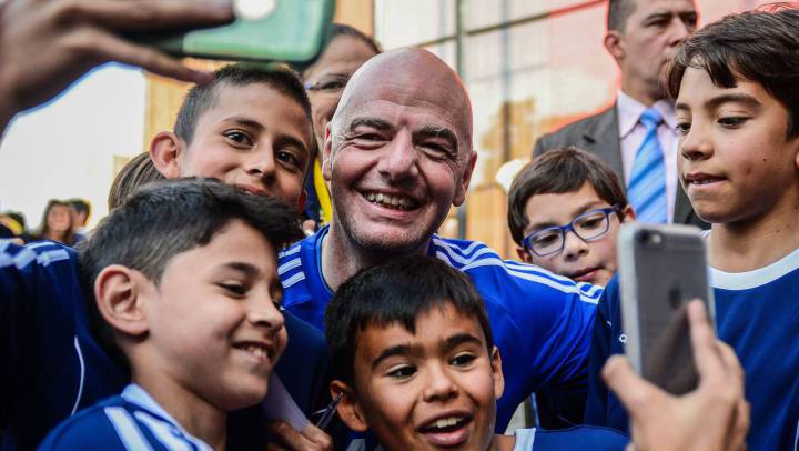 Gianni Infantino quiere el Mundial de 2026 con 48 países