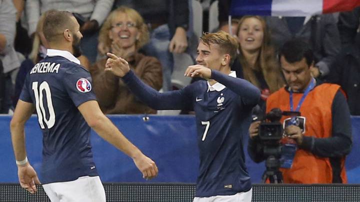 Griezmann joins calls for Benzema return: "France misses him"