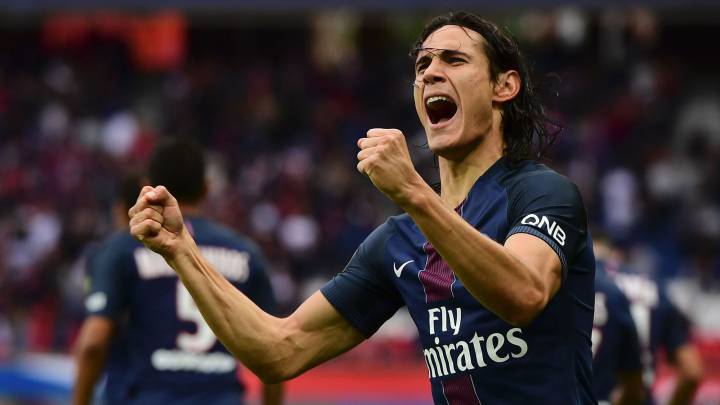 Edinson Cavani delays new deal and edges closer to PSG exit