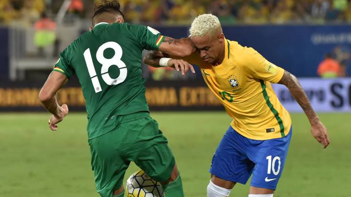 Duk tras su codazo a Neymar: "Debe dejar de ser canchero"