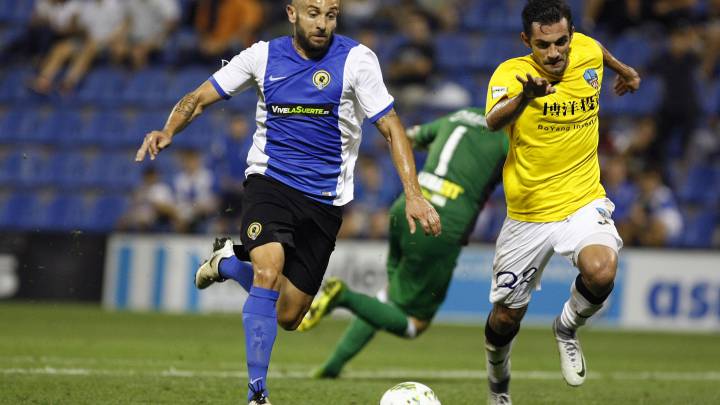 Chechu y Juanma le dan la victoria al Hércules
